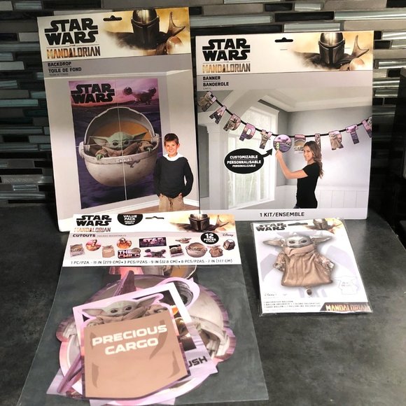 Star Wars Mandalorian Party Decorations Bundle - NEW - Picture 1 of 5